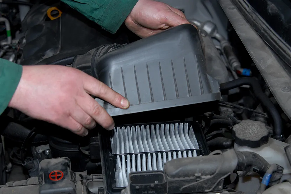 The Benefits of Filters & Fluids Service for Your Vehicle